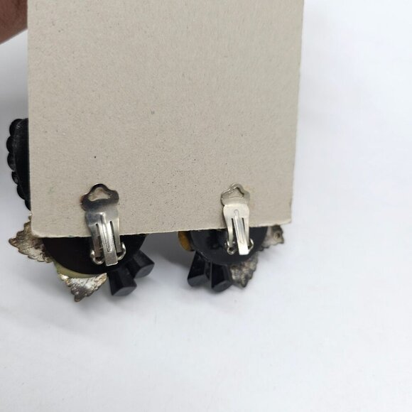 Vintage 1980s Black Sequin Clip-On Earrings With Silver Accents Leaf Design - Picture 4 of 5